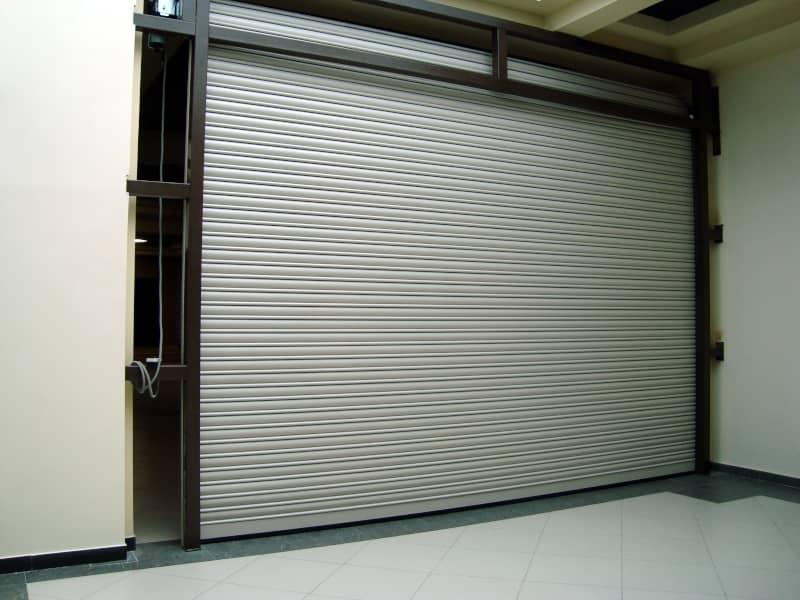 Роллетные ворота DoorHan в Канске с установкой